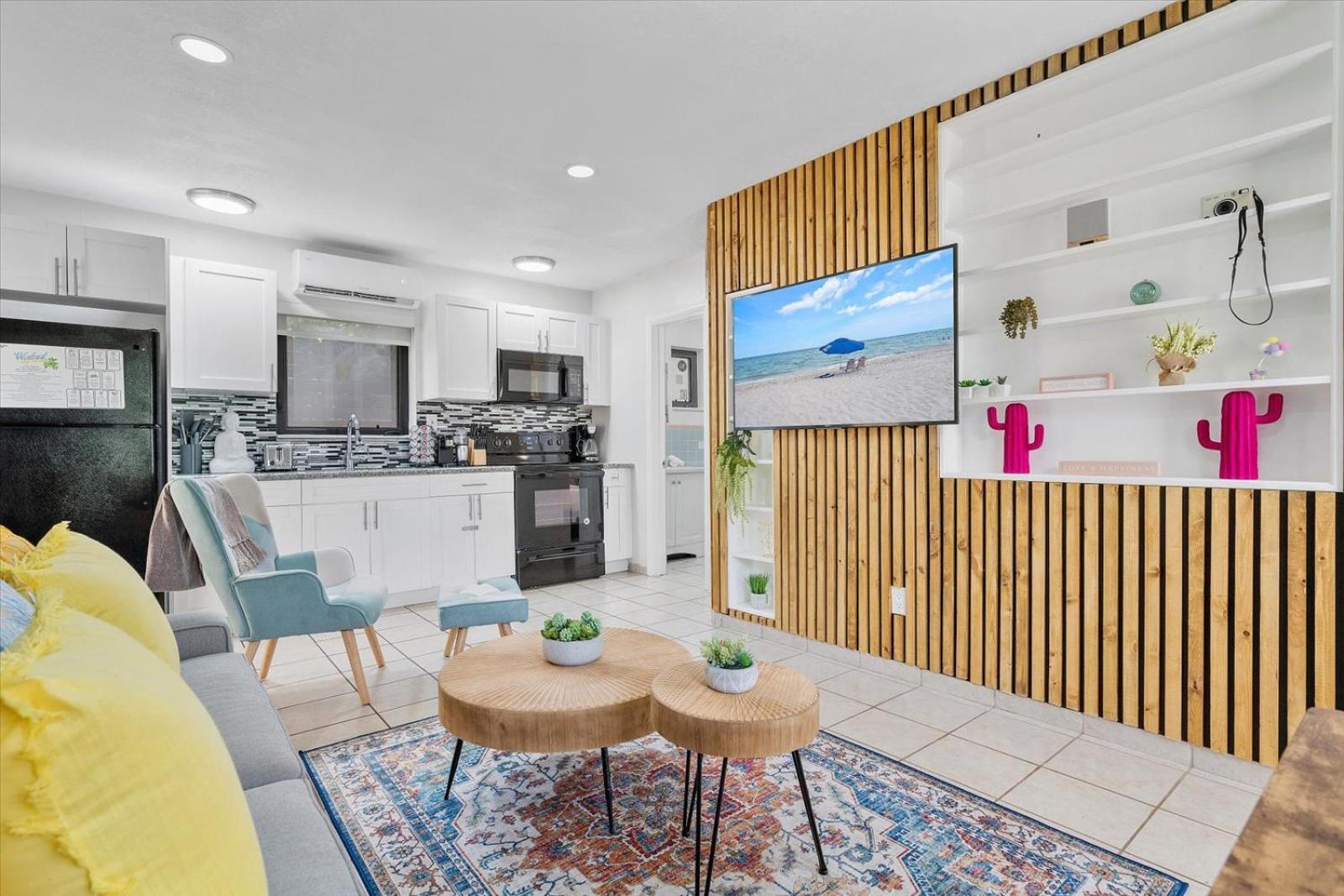 Apartament Walnut By The Sea Hollywood Pokój zdjęcie