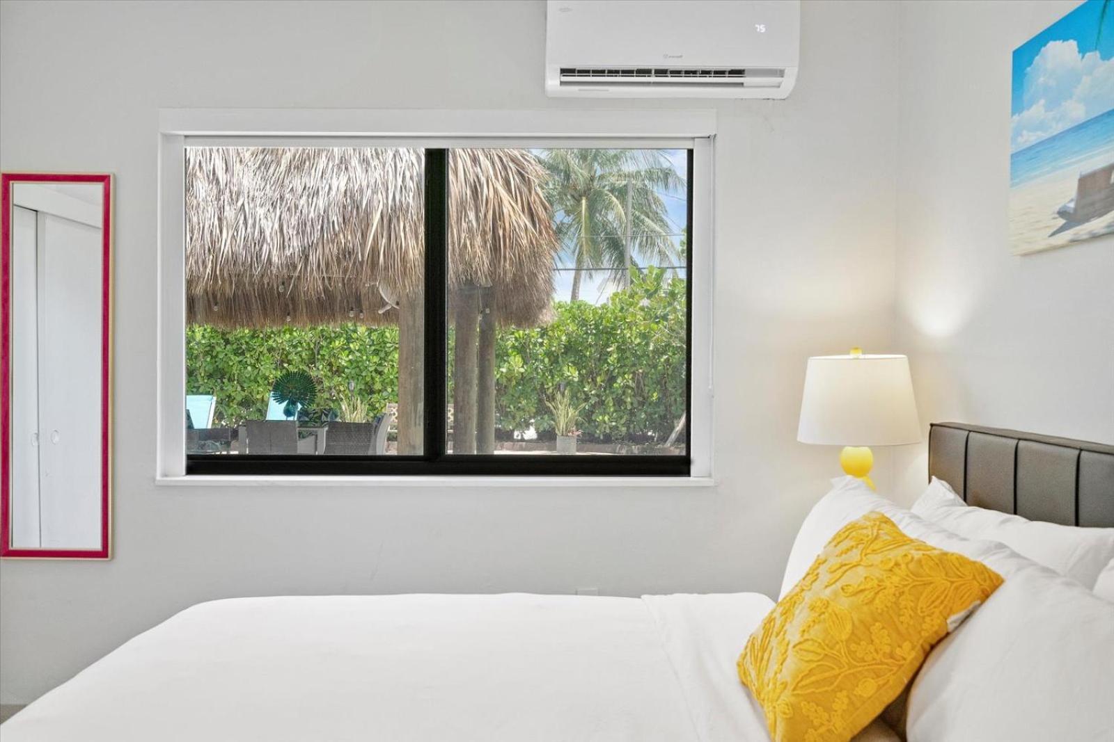 Apartament Walnut By The Sea Hollywood Pokój zdjęcie