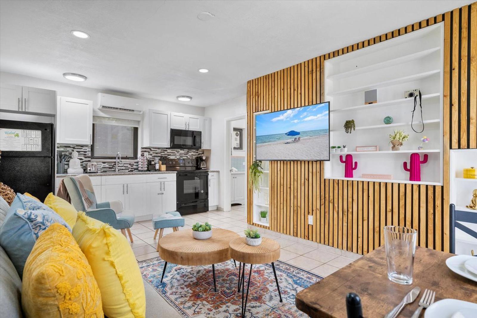Apartament Walnut By The Sea Hollywood Pokój zdjęcie